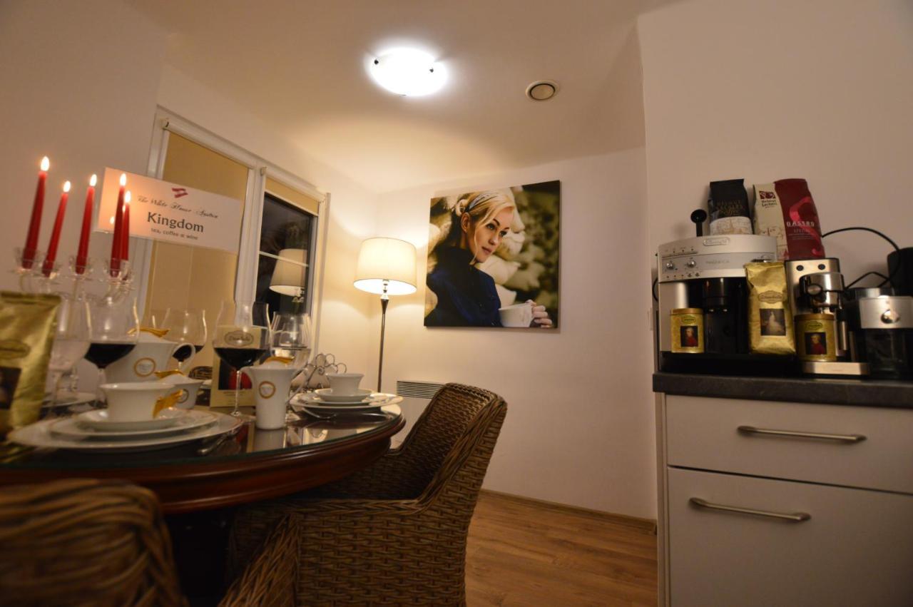 The White House Austria Apartment Lind ob Velden Exterior photo